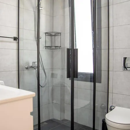 Amazing Villa With Private Pool In Alacati Cesme فيلة *